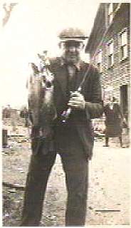 fisherman july 1932b.jpg